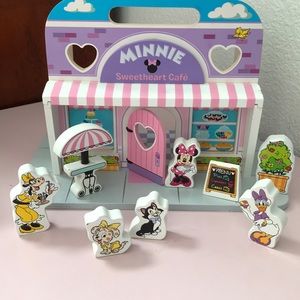 Melissa & Doug Minnie Cafe